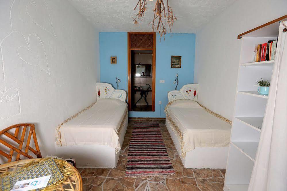 Mavi Keci Hotel Mordogan Exteriör bild